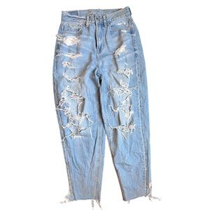 American Eagle Light Denim High Waist Destroyed Mom Jean Size 00 Xtra Short
